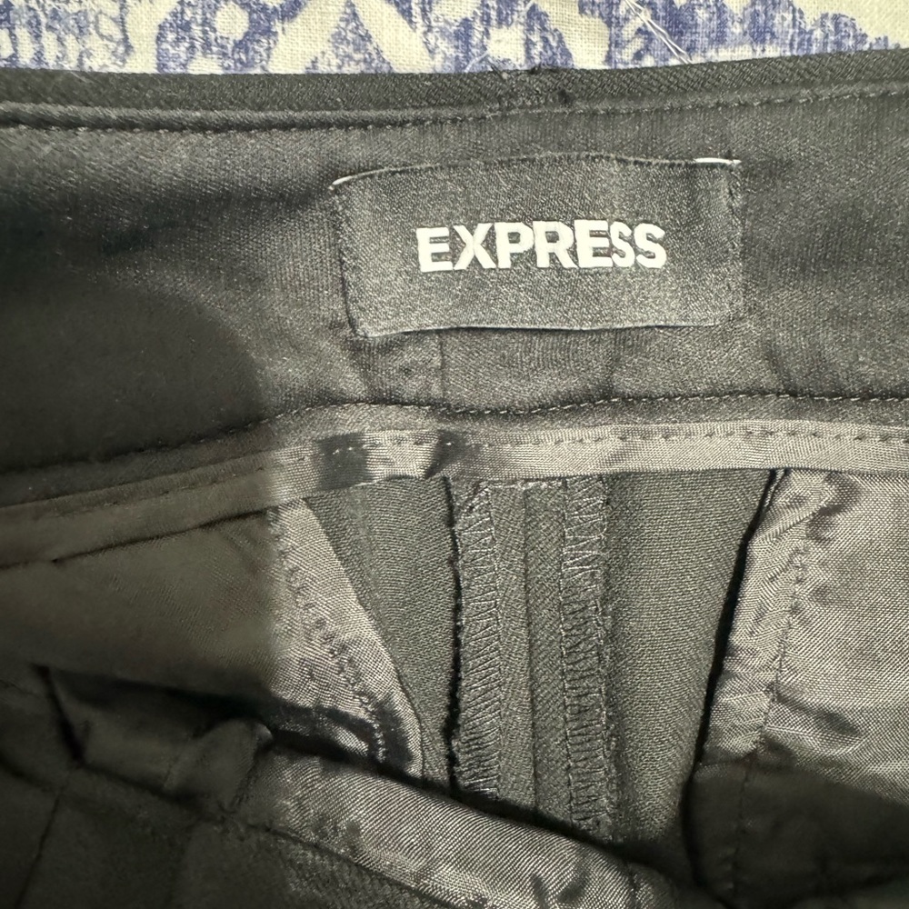 Express Black Columnist Stretch Mid-Rise Ankle Dress Pants size 10R